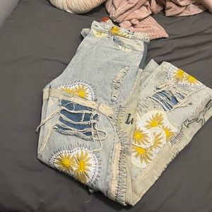 Who Decides War Jeans size 38